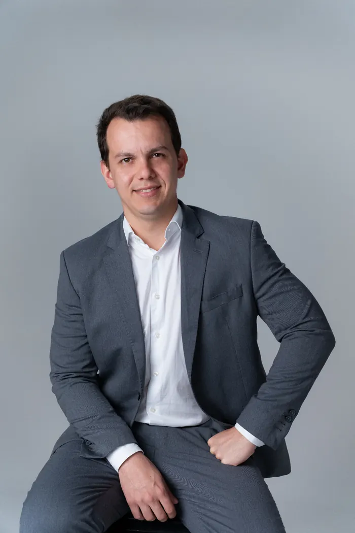 Dr. Rafael Figueiredo